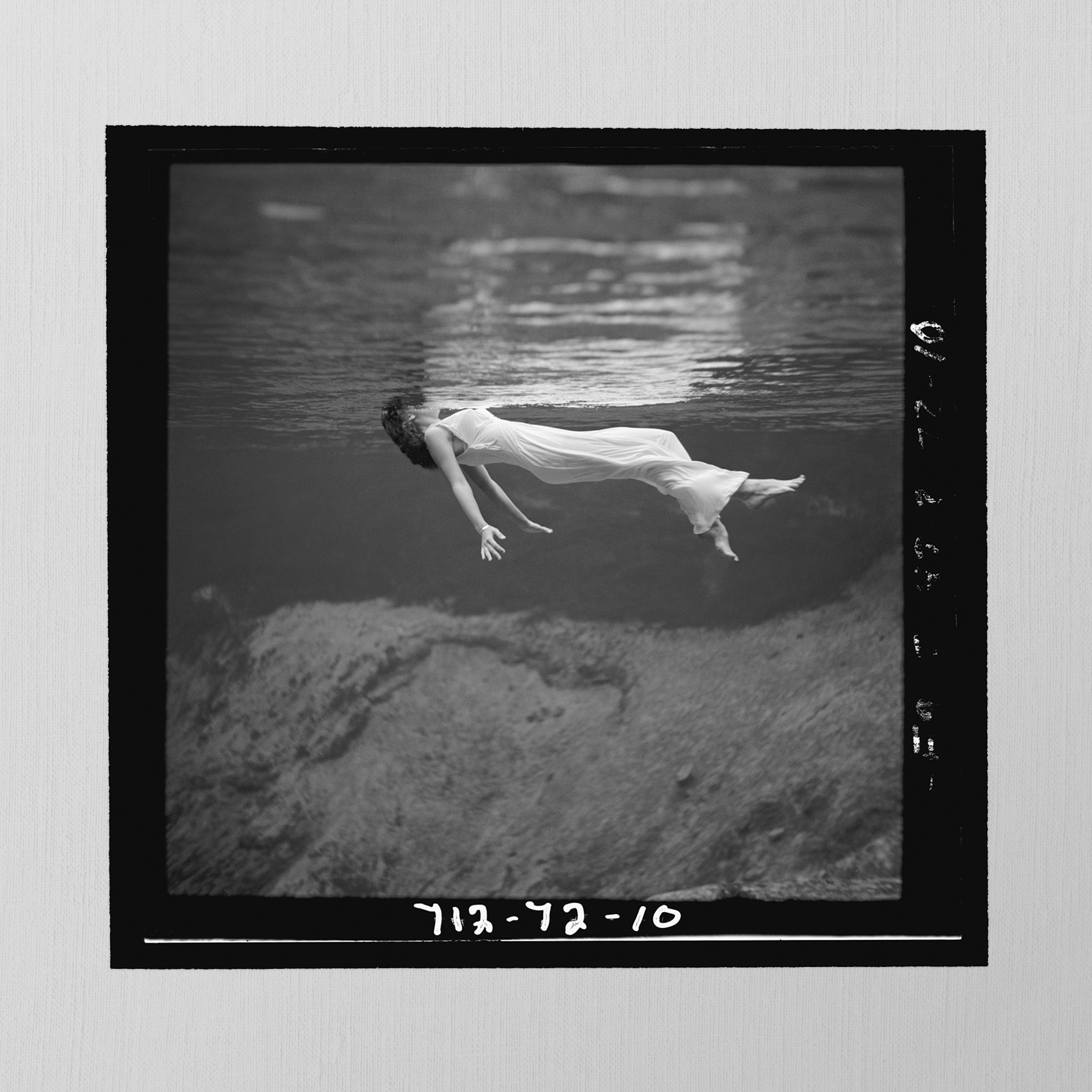 Weeki Wachee Spring/トニ フリッセル/ポスター Weeki Wachee Spring by Toni Frissell, 1947 – Unseen