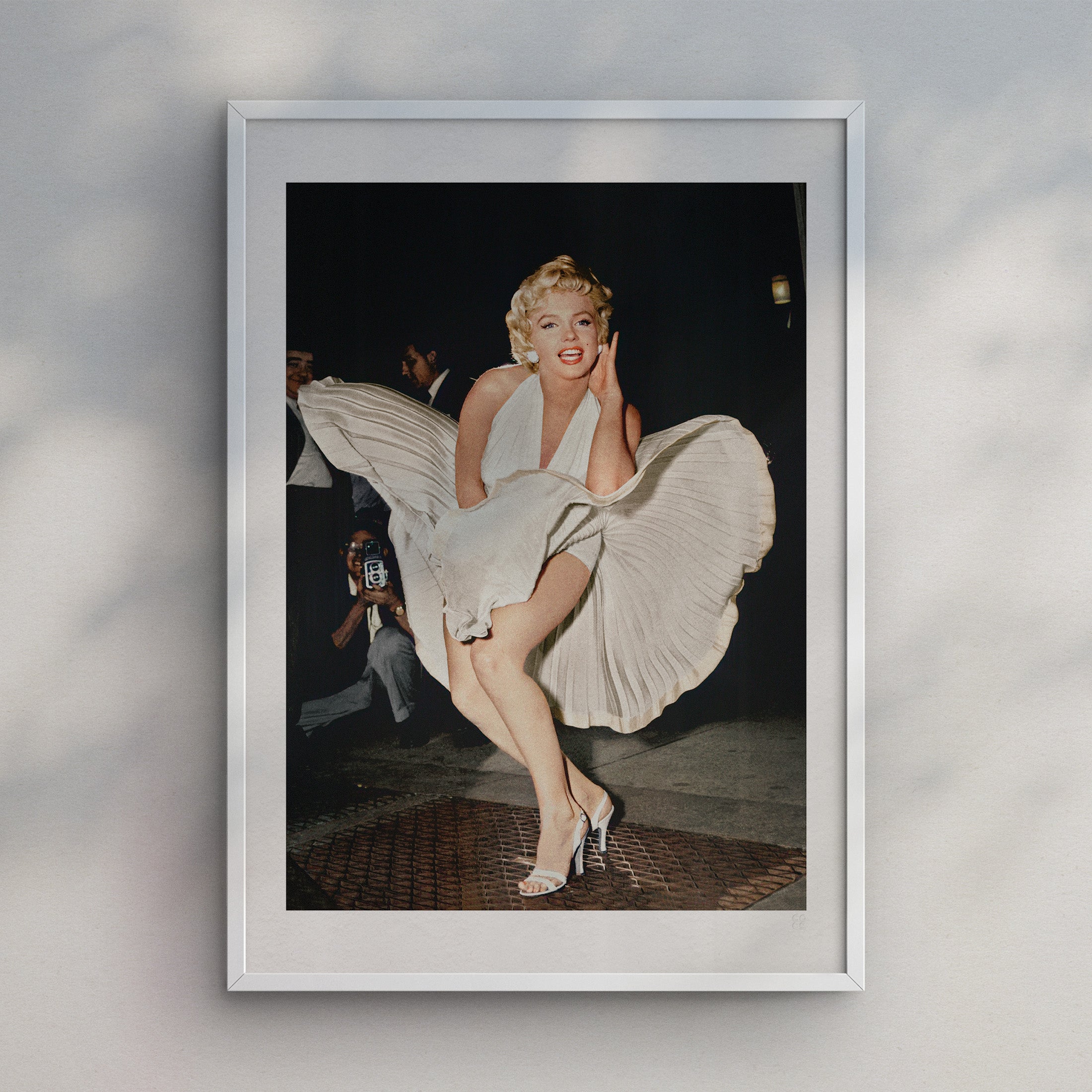 Marilyn Monroe 1954/フォトグラフ/アートポスター Amazon.com: Posterazzi Marilyn Monroe 1954 Photo Poster